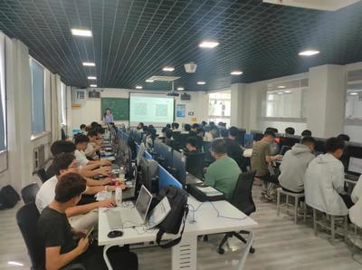 華為中國大學(xué)生ICT大賽2021啟動(dòng)會(huì) 信息技術(shù)咨詢與技能培養(yǎng)新篇章在陜啟航